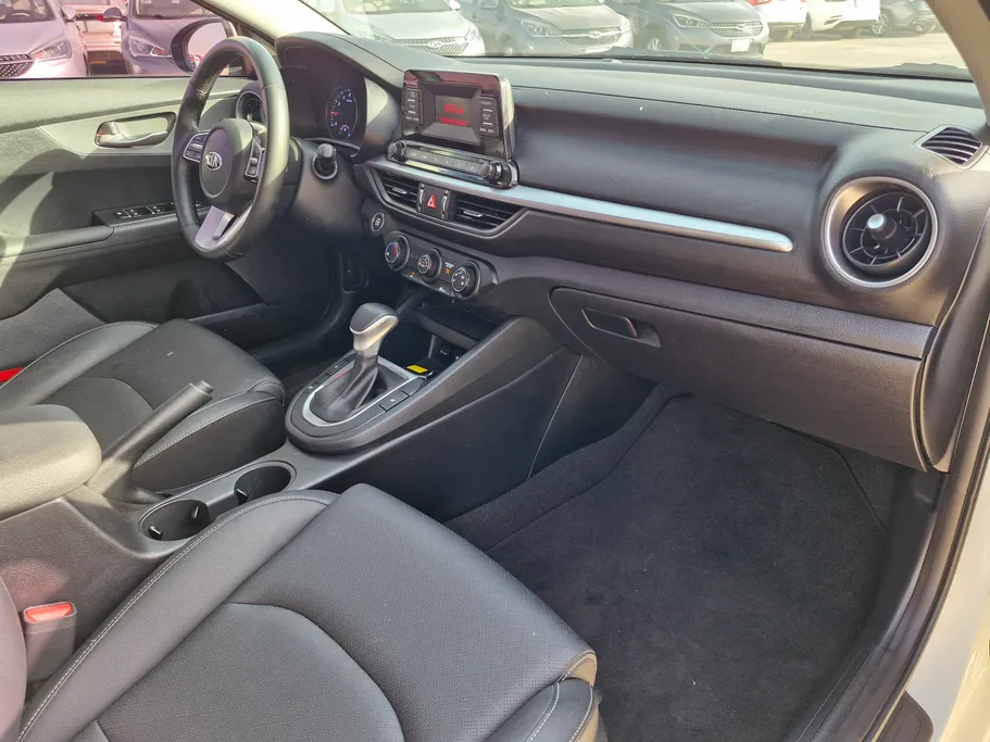 2021 Kia K3 LX 