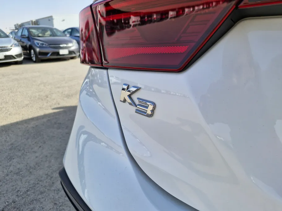 2021 Kia K3 LX 