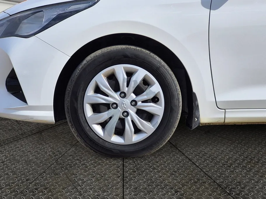 2021 Hyundai Accent Smart 