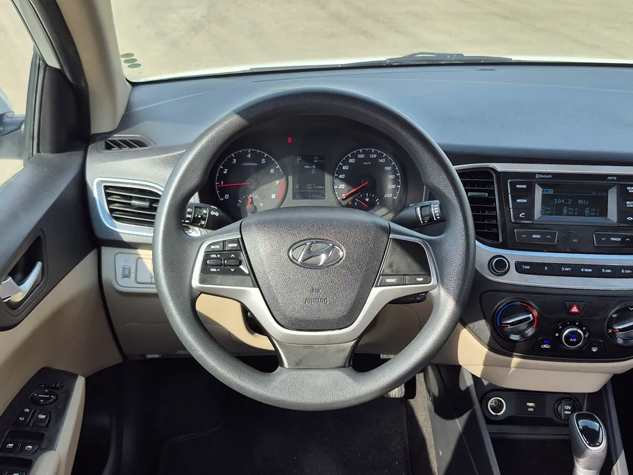 2021 Hyundai Accent Smart 