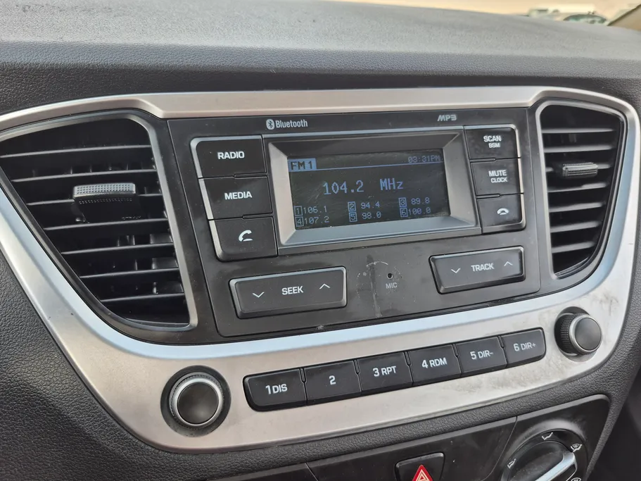 2021 Hyundai Accent Smart 