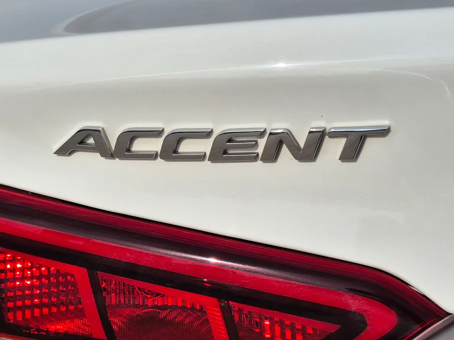 2021 Hyundai Accent Smart 