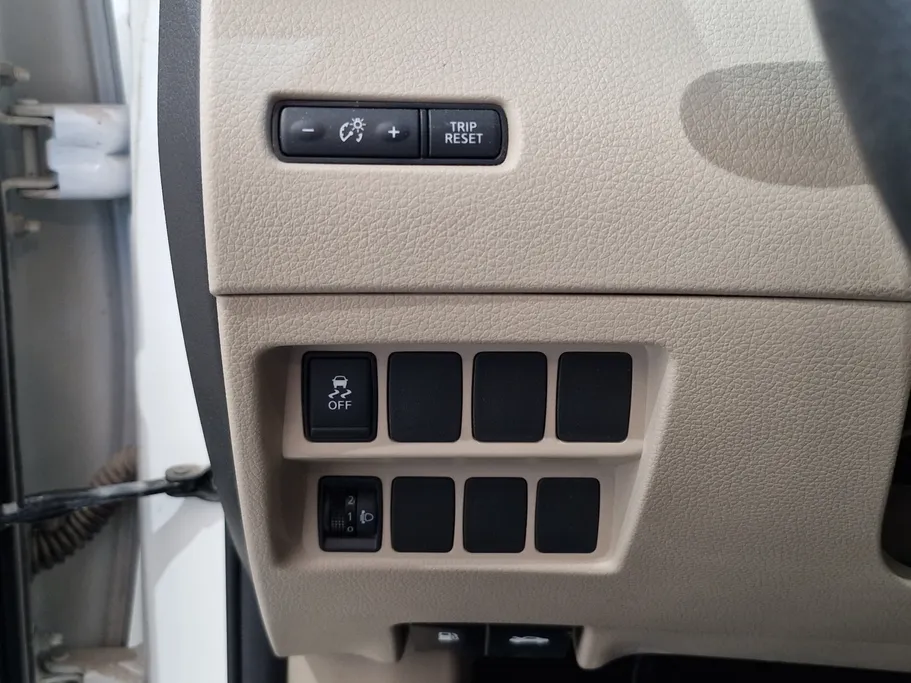 نيسان أكس تريل S 7 Seats 2018 