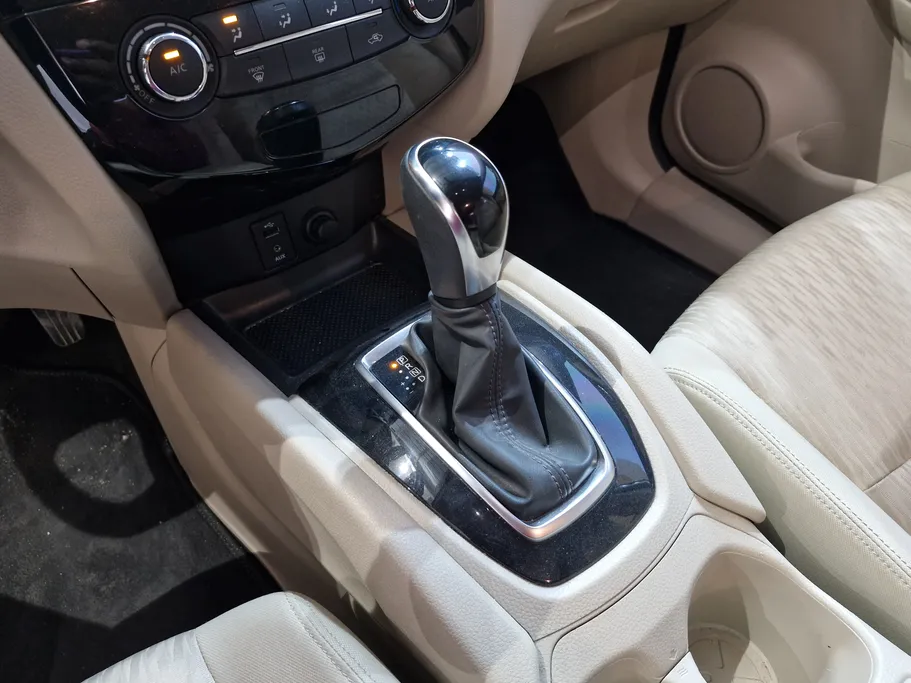 نيسان أكس تريل S 7 Seats 2018 