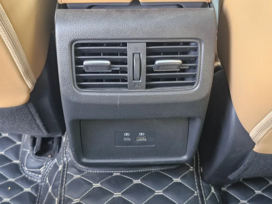 2023 Nissan Xtrail SV 