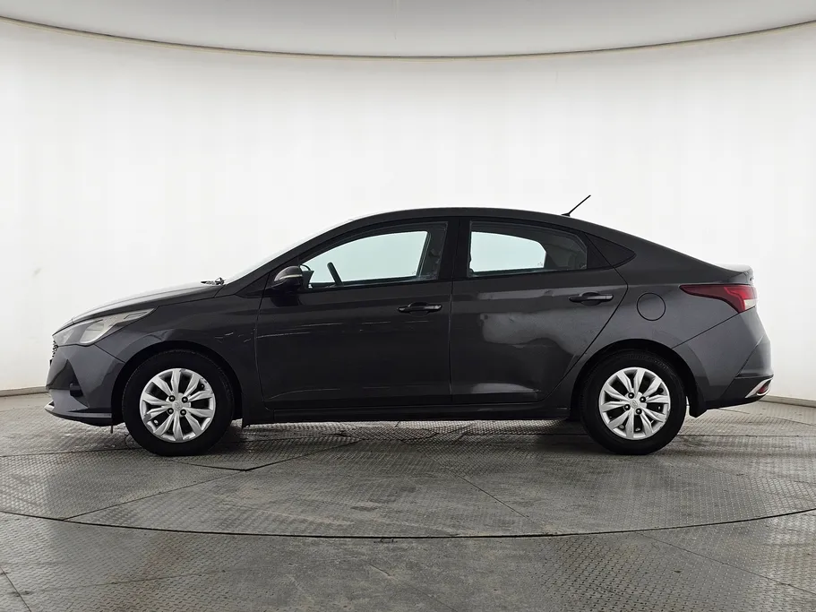 2022 Hyundai Accent Smart 