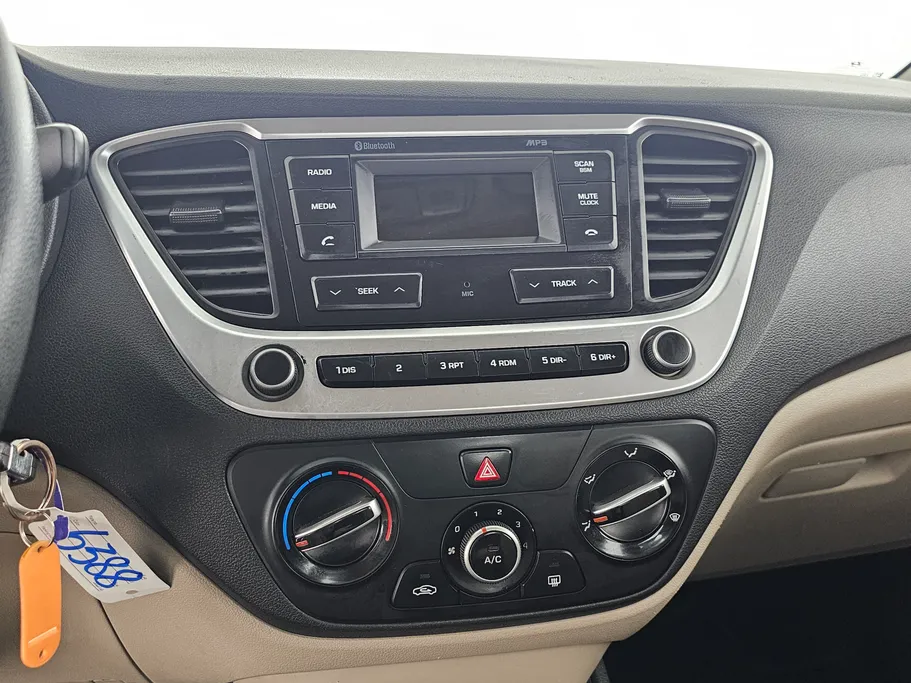 2022 Hyundai Accent Smart 