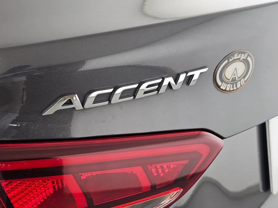 2022 Hyundai Accent Smart 