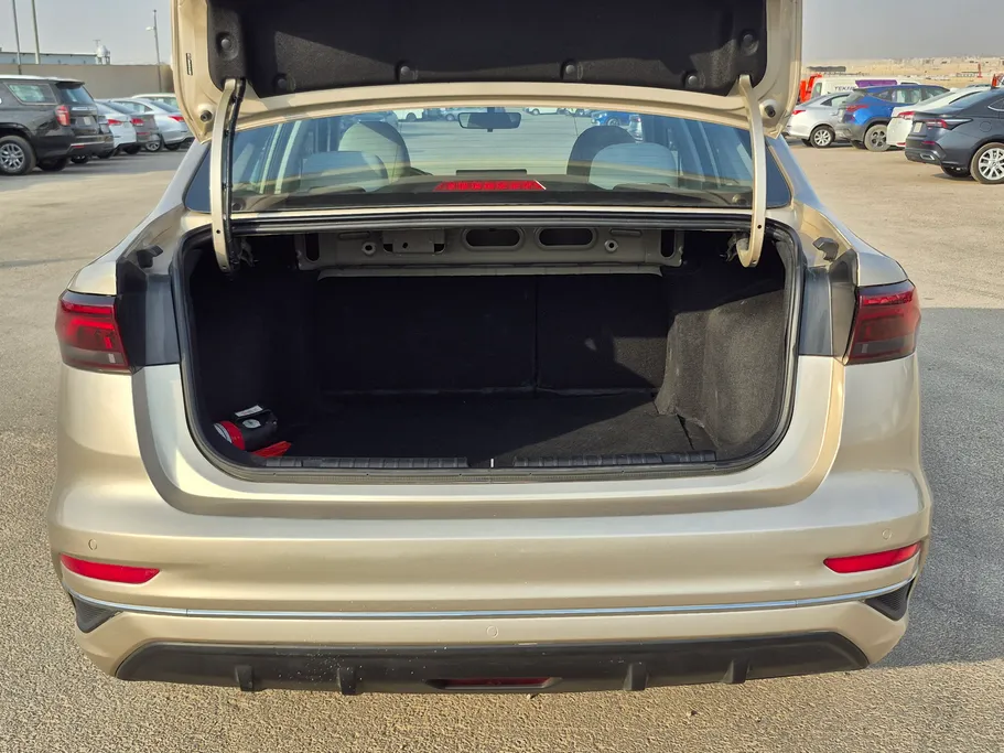 2023 Geely Emgrand GS 