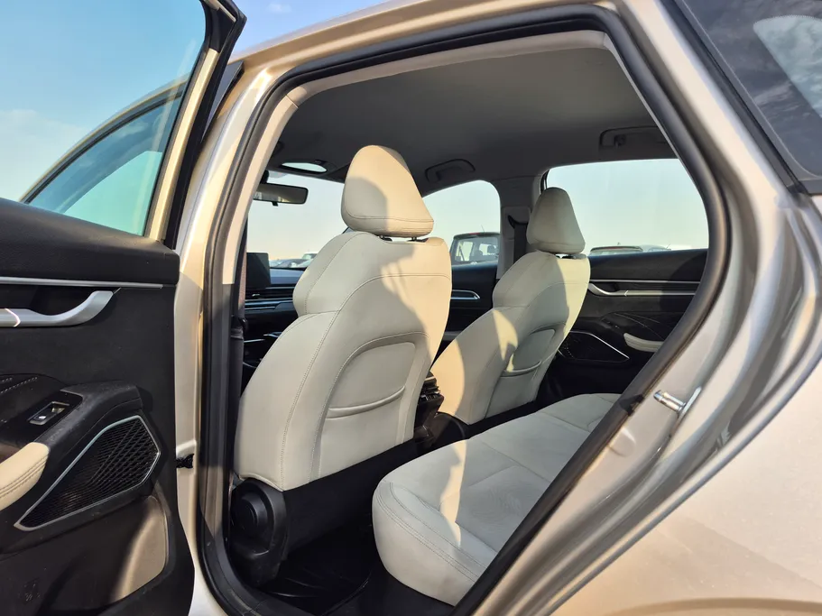 2023 Geely Emgrand GS 