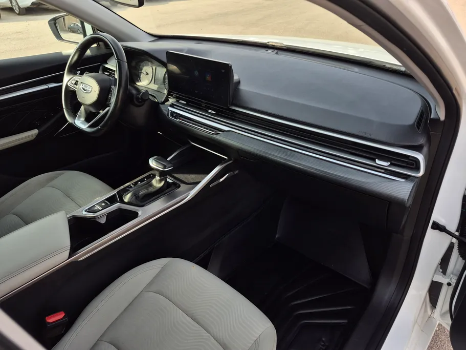 2023 Geely Emgrand GS 