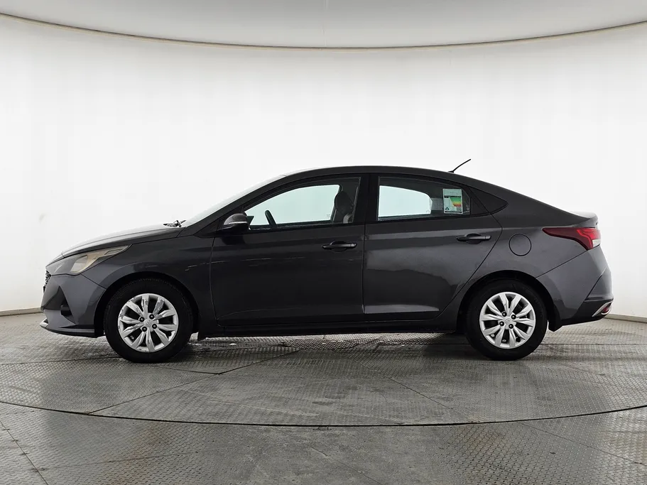 2021 Hyundai Accent Smart 