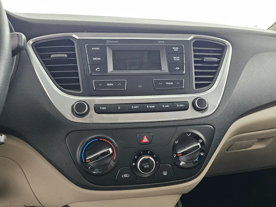 2021 Hyundai Accent Smart 