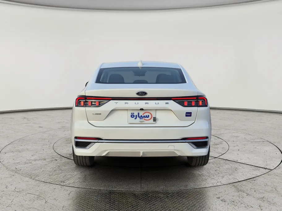 2023 Ford Taurus Ambiente New Shape 