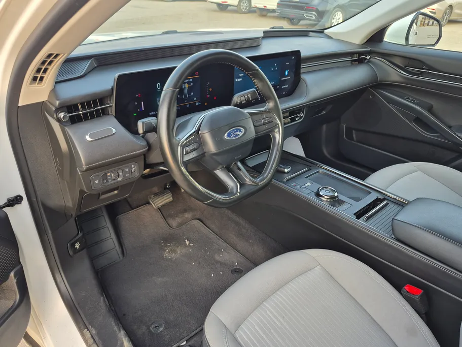 2023 Ford Taurus Ambiente New Shape 