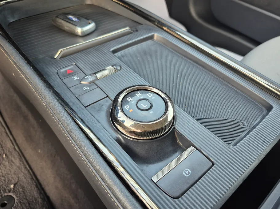 2023 Ford Taurus Ambiente New Shape 