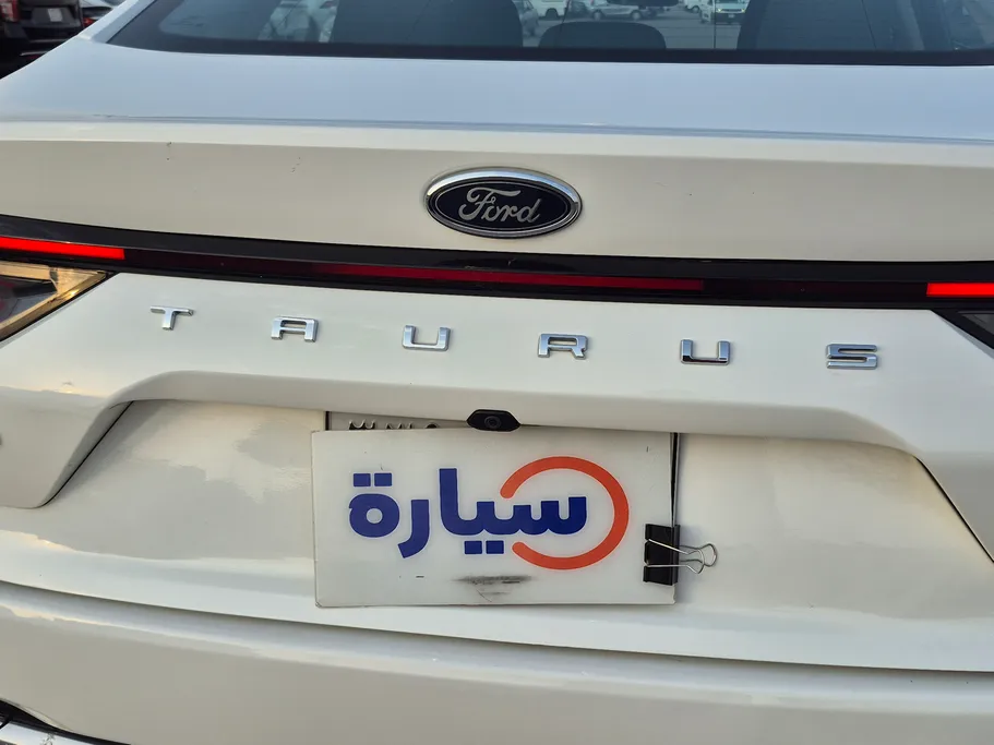 2023 Ford Taurus Ambiente New Shape 