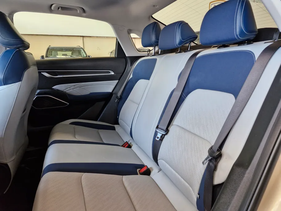 2023 Geely Emgrand GF 