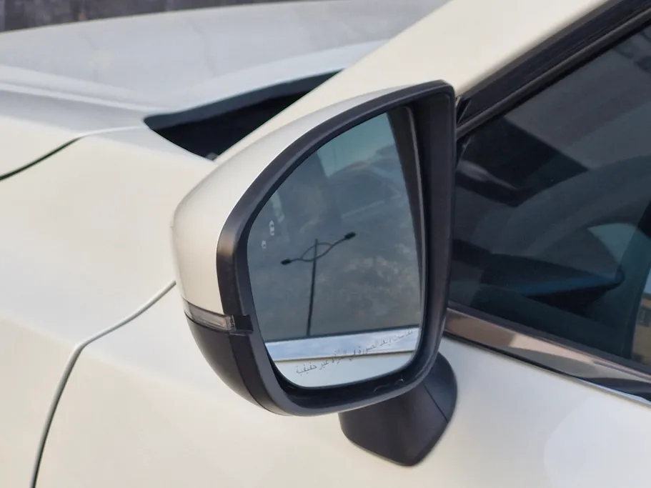 نيسان باثفندر SV 2024 