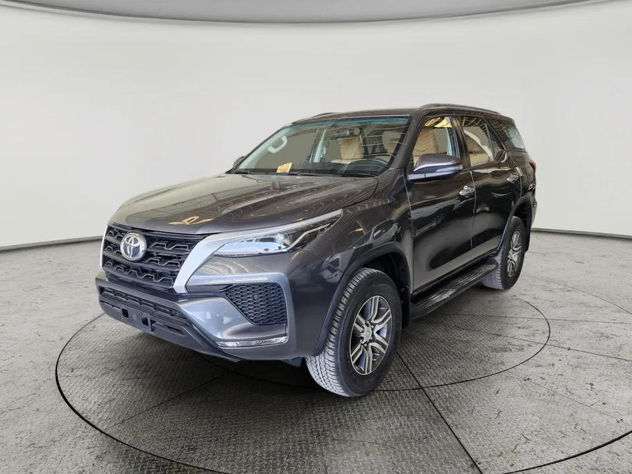 2023 Toyota Fortuner GX 