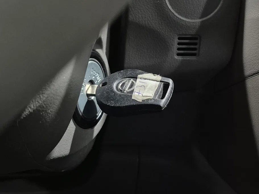 2021 Nissan Sunny SV 