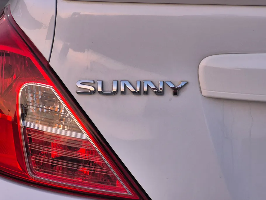 2021 Nissan Sunny SV 