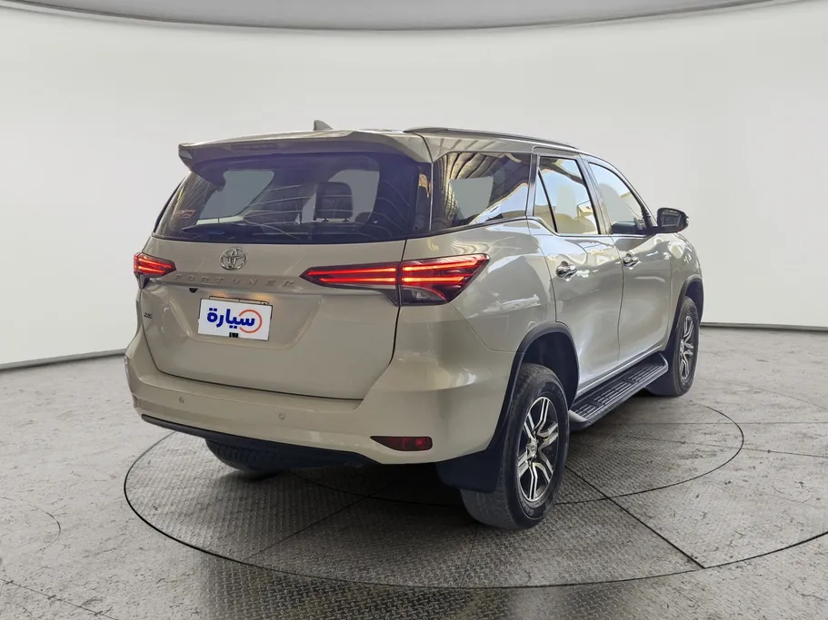 2023 Toyota Fortuner GX 
