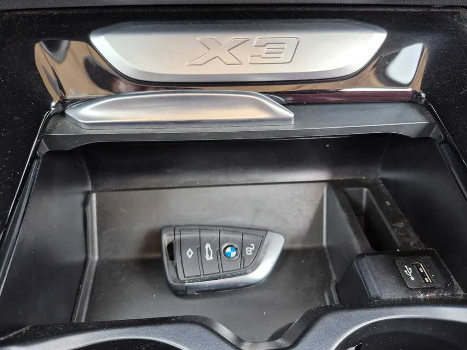 بي ام دبليو الفئة اكس 3 xDrive 30i	 2022 