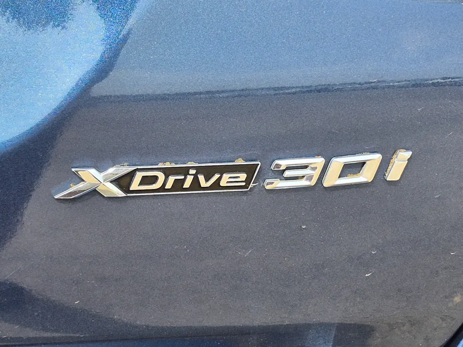 بي ام دبليو الفئة اكس 3 xDrive 30i	 2022 
