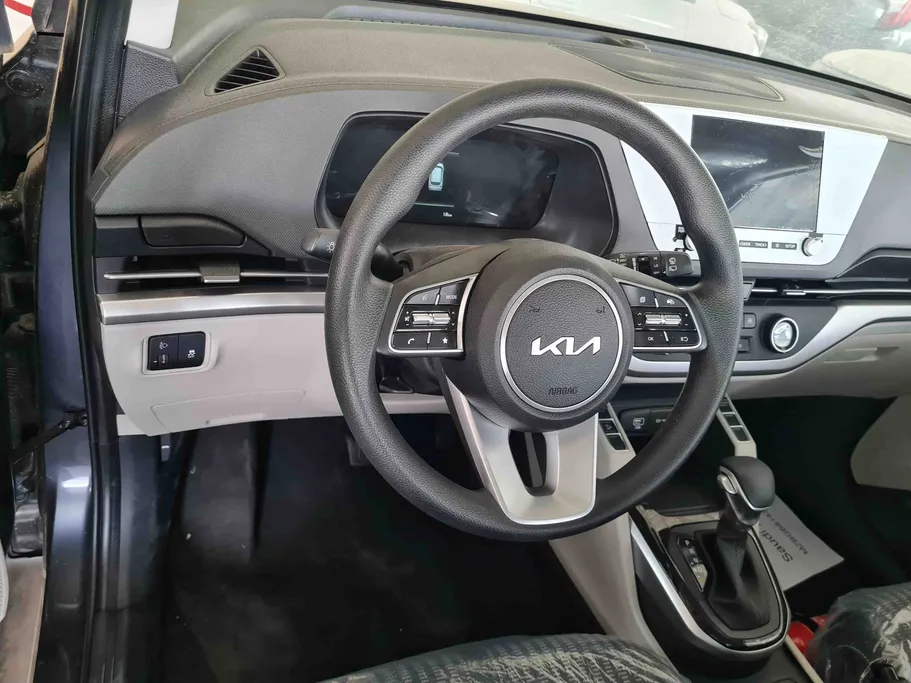 كيا كارينز GL 2026 