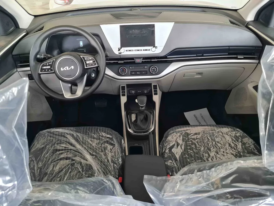 كيا كارينز GL 2026 