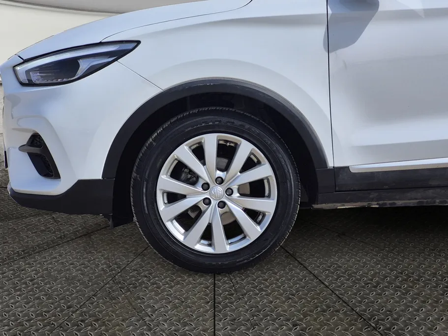 2023 MG ZS STD 