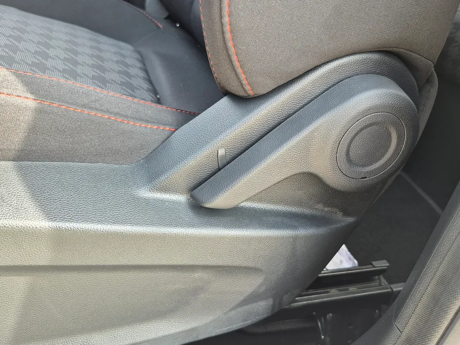 2023 MG ZS STD 