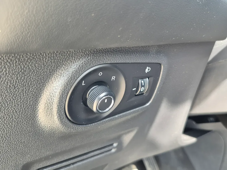2023 MG ZS STD 