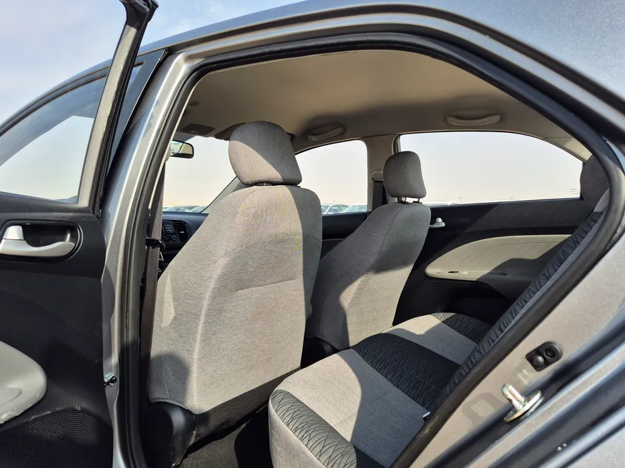 2023 Kia Pegas LX 