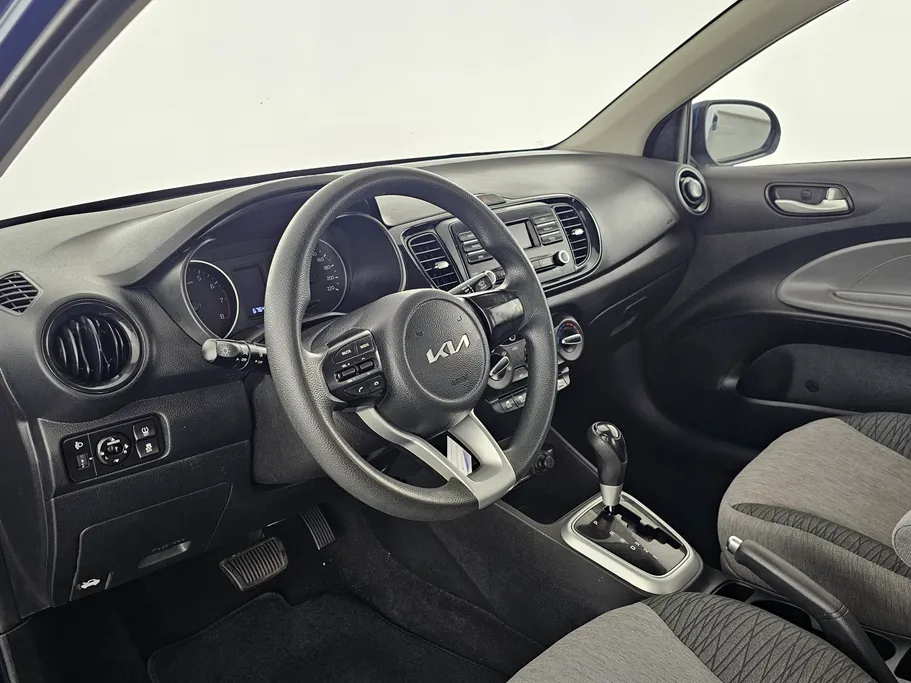 2022 Kia Pegas LX 