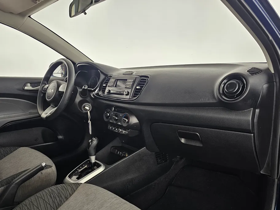 2022 Kia Pegas LX 