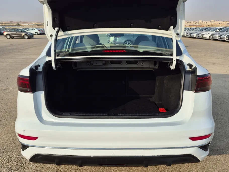 2023 Geely Emgrand GS 