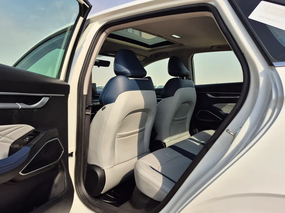 2023 Geely Emgrand GS 