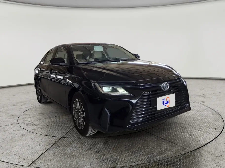 2023 Toyota Yaris  Y 