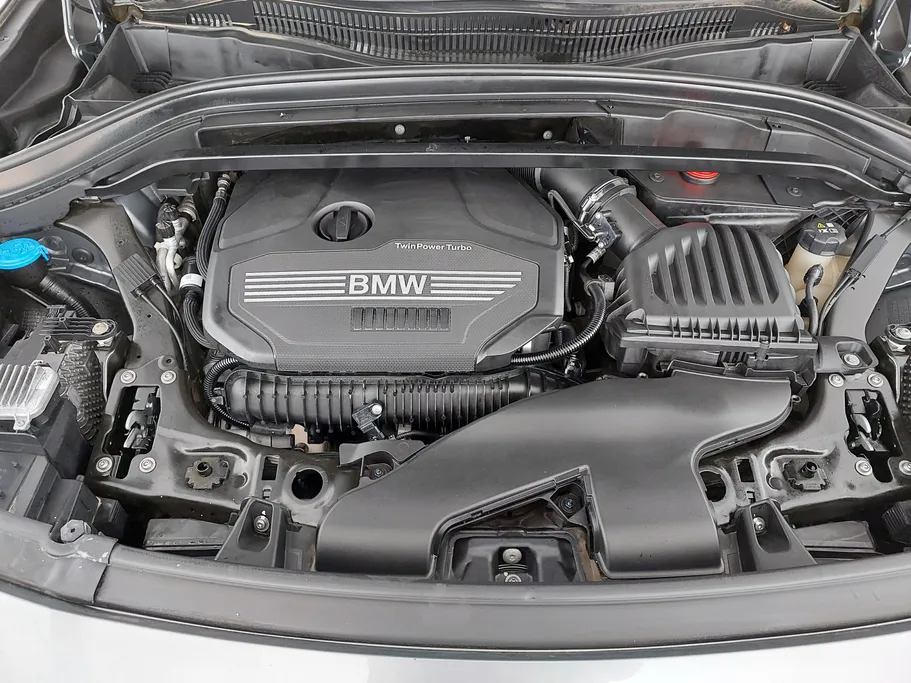 2023 BMW X Series 2 S Drive 20I 