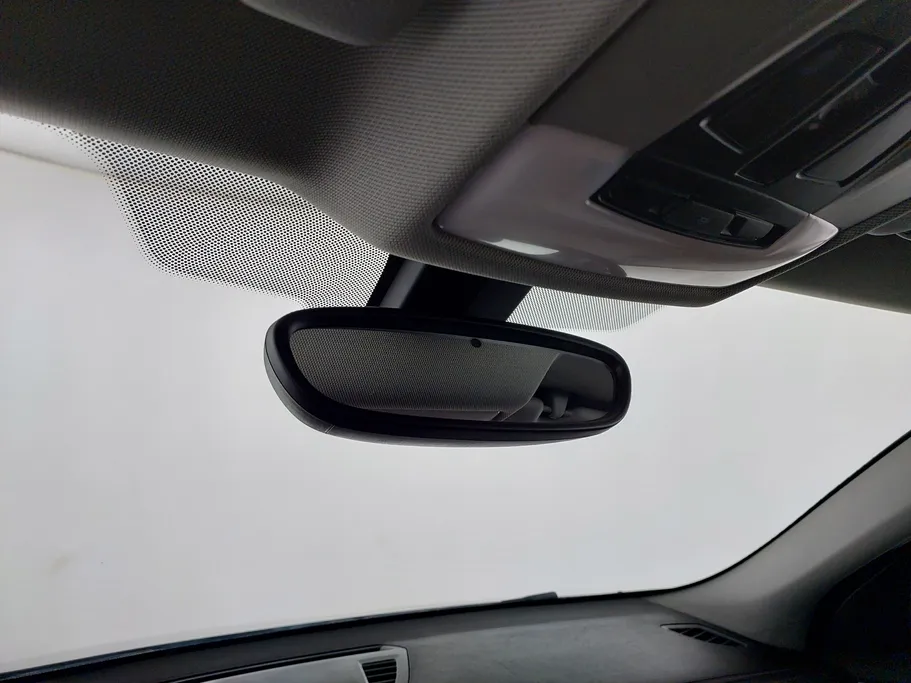 2023 BMW X Series 2 S Drive 20I 