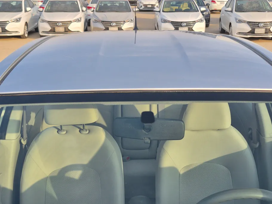 2023 Nissan Sunny SV Comfort 