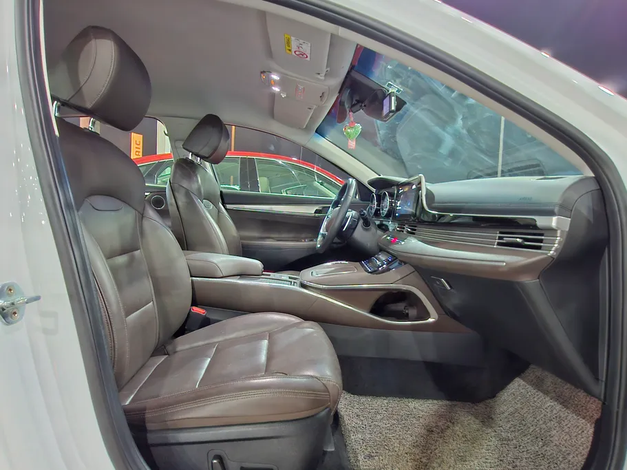2020 Hyundai Grandeur  