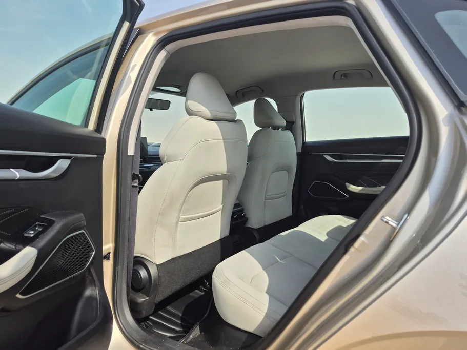 2023 Geely Emgrand GS 