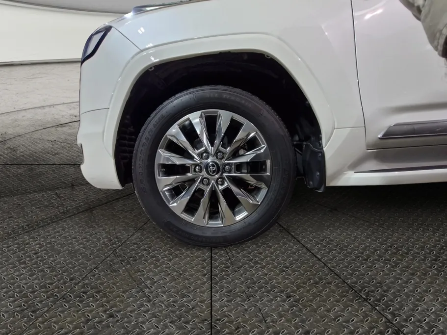 2022 Toyota Land Cruiser VXR 