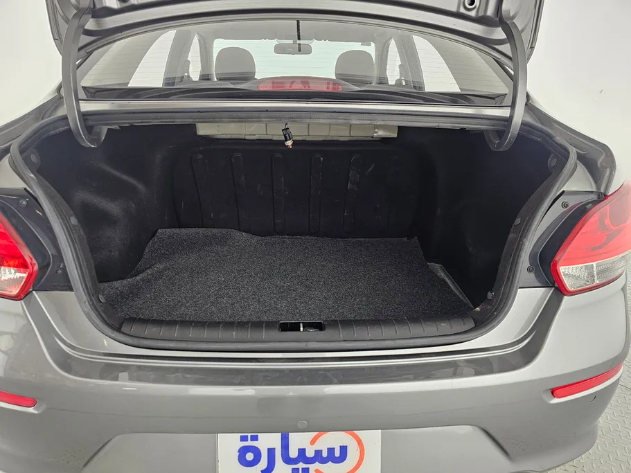 2022 Kia Pegas LX 