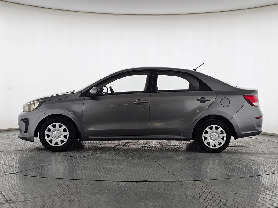 2022 Kia Pegas LX 
