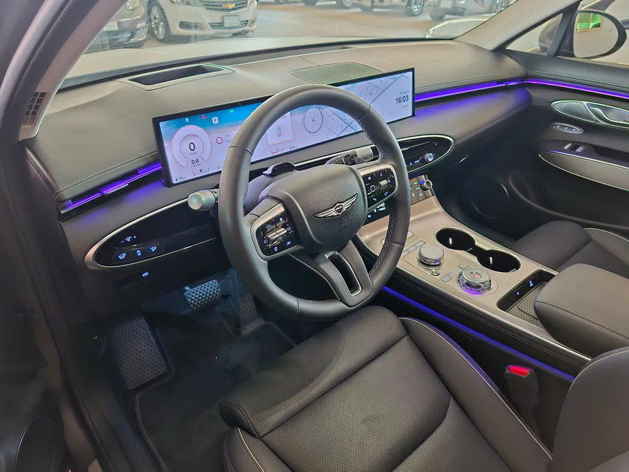 2025 Genesis GV70 Royal Sport 