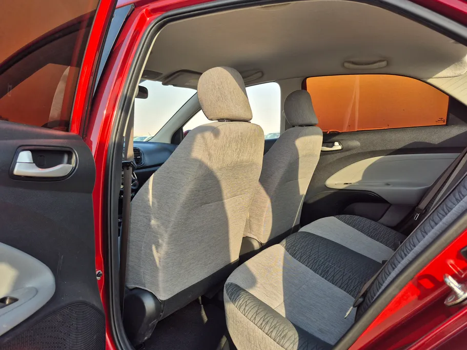 2022 Kia Pegas LX 